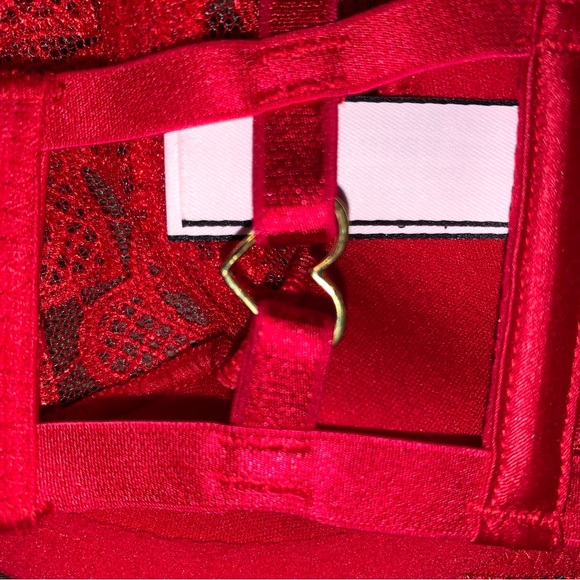 Victoria's Secret "Wicked Unlined Sweet Heart Lace Balconette Bra" Size 34C - Picture 7 of 12